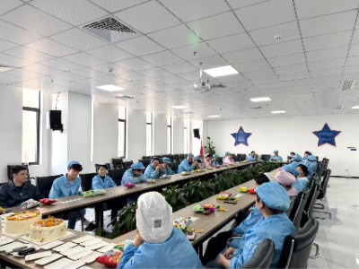 2月员工生日会_安徽英特丽电子.jpg