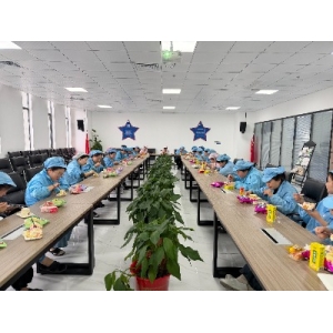 温情暖春，共庆成长丨3月员工生日会活动现场